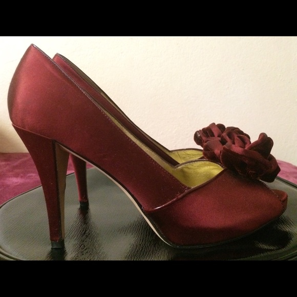 Gorgoeous VIA SPIGA burgundy Satin Velvet peep-toe - Picture 5 of 8
